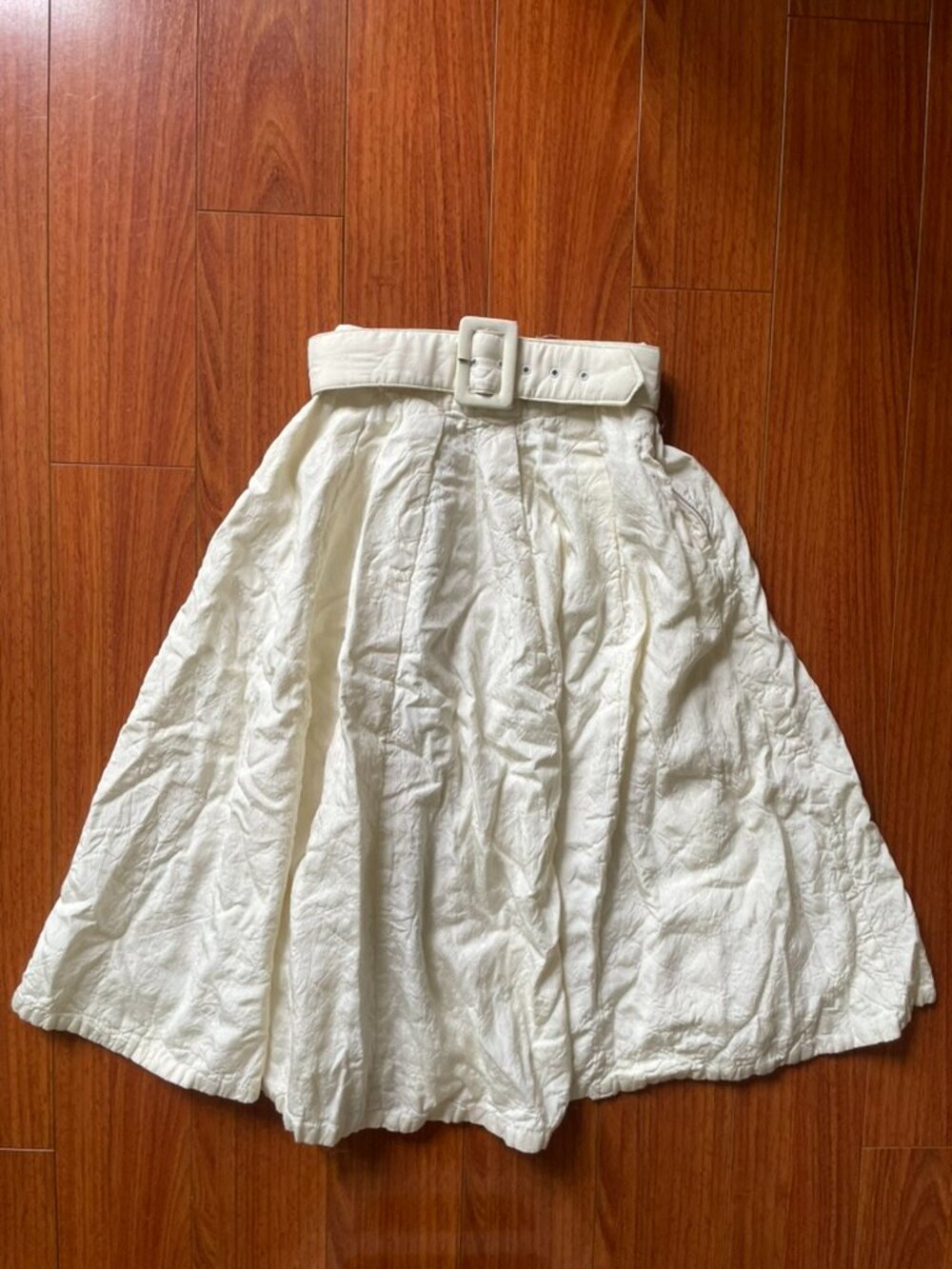 Vintage High-Waisted Belted Skirt